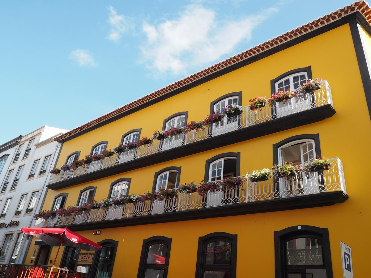 Globo Happy Hostel Angra do Heroísmo Exterior foto